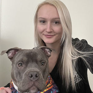 Meet your Posher, Carrie